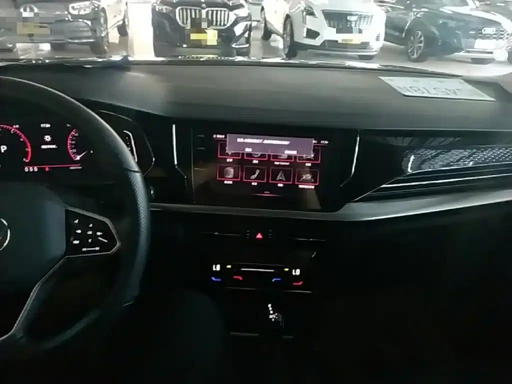 2022 Passat 330TSI Luxury Edition — миниатюра 10