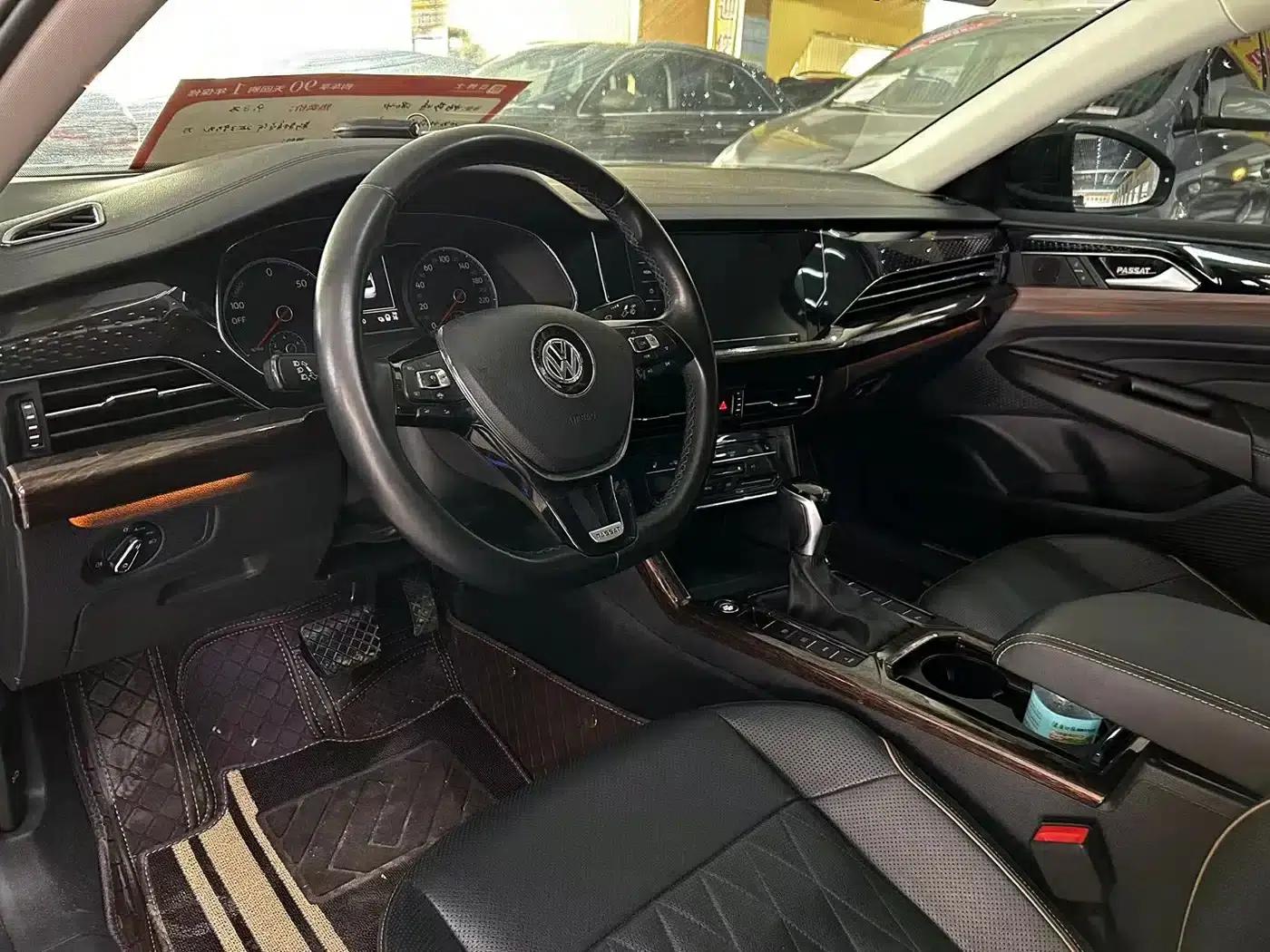 2020 Volkswagen Passat Plug-in Hybrid 430PHEV Hybrid Luxury Edition (China VI Emission Standard) — миниатюра 4