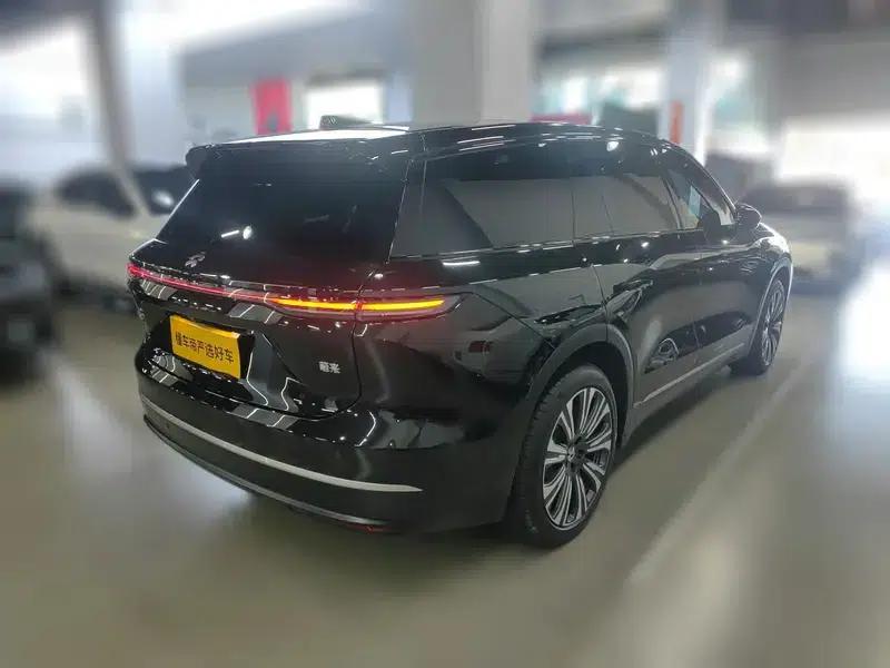 NIO ES8 2024 model 75kWh — миниатюра 4
