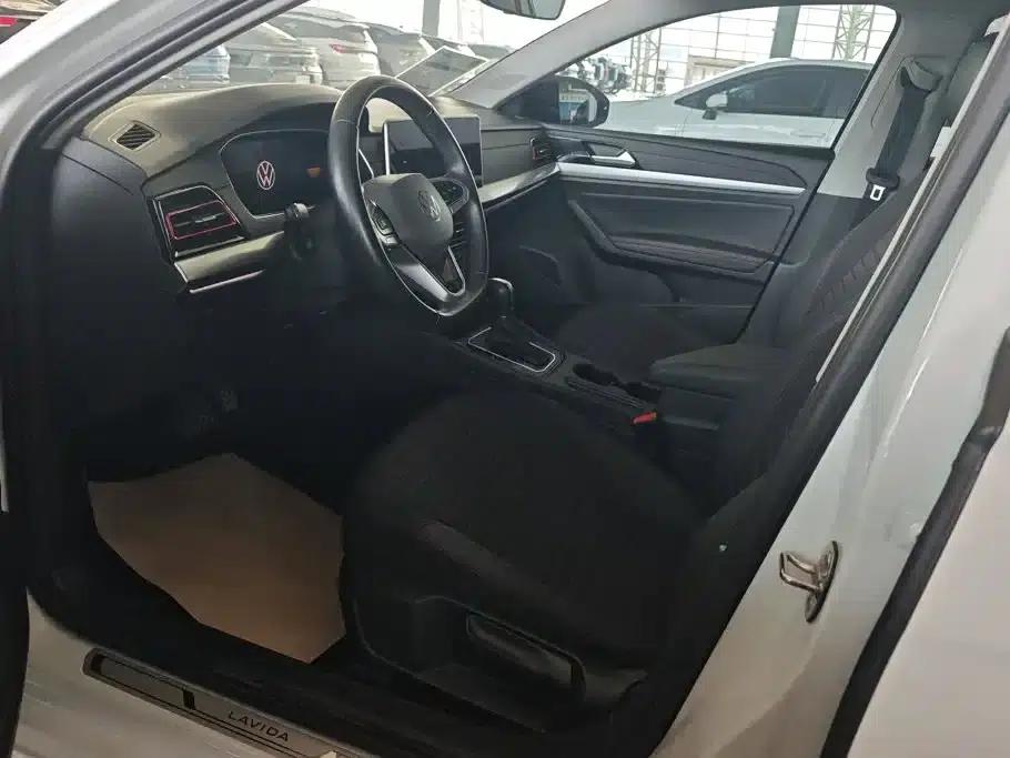 2023 Volkswagen Lavida 300TSI DSG Starry Sky Edition — миниатюра 9