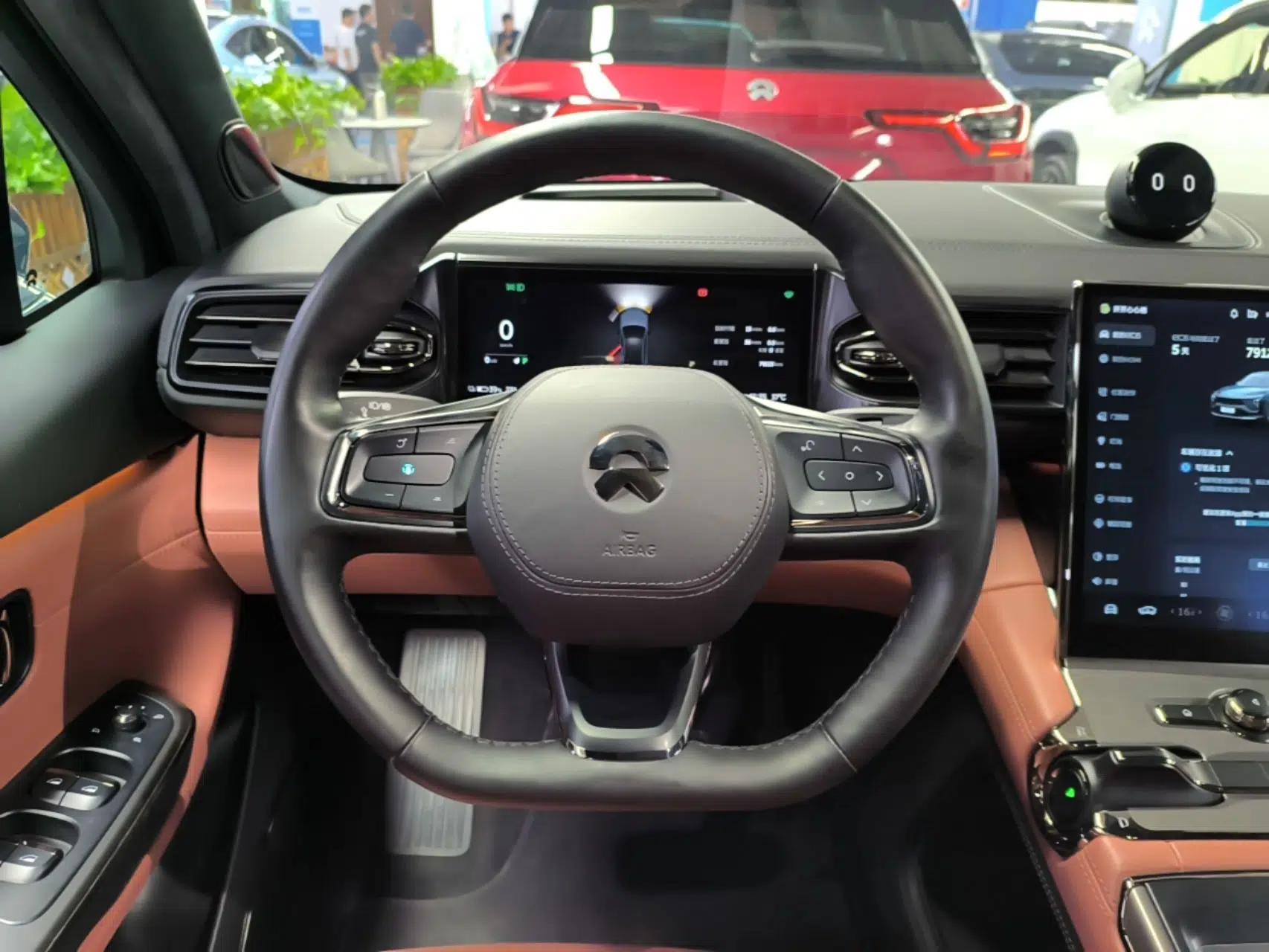 Nio EC6 2020 440 km Performance Version — миниатюра 13