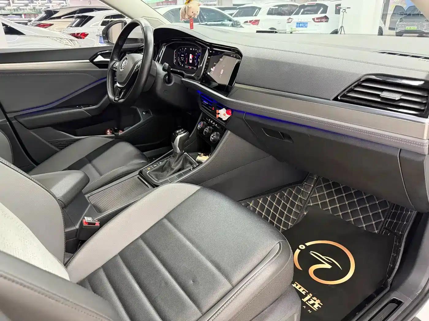 2022 Volkswagen Sagitar 280TSI DSG Super Edition — миниатюра 4