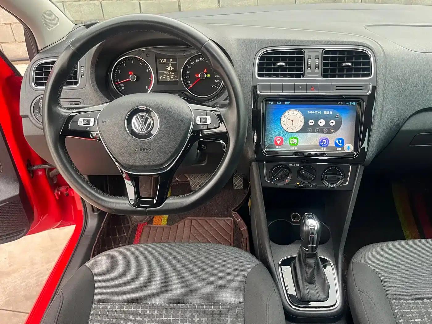 2016 Polo 1.6L Automatic Comfort Model — миниатюра 10