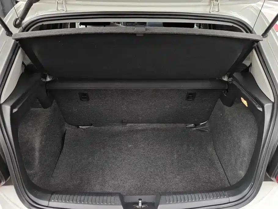 2018 Polo 1.5L Automatic Comfort Edition — миниатюра 4