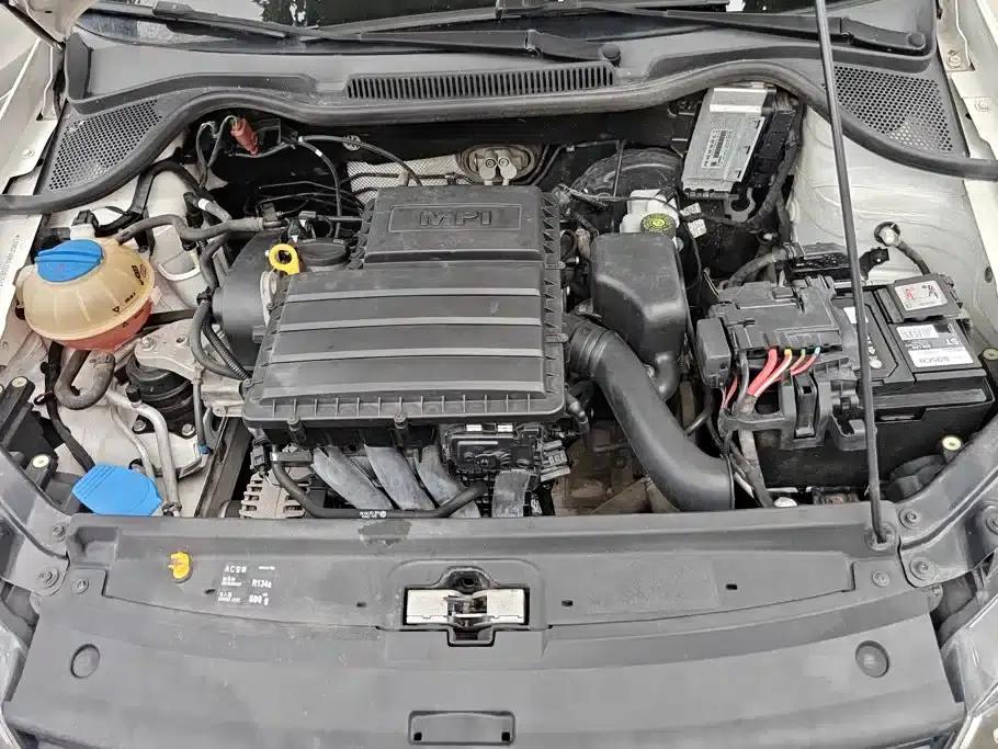 2018 Polo 1.5L Automatic Comfort Edition — миниатюра 10