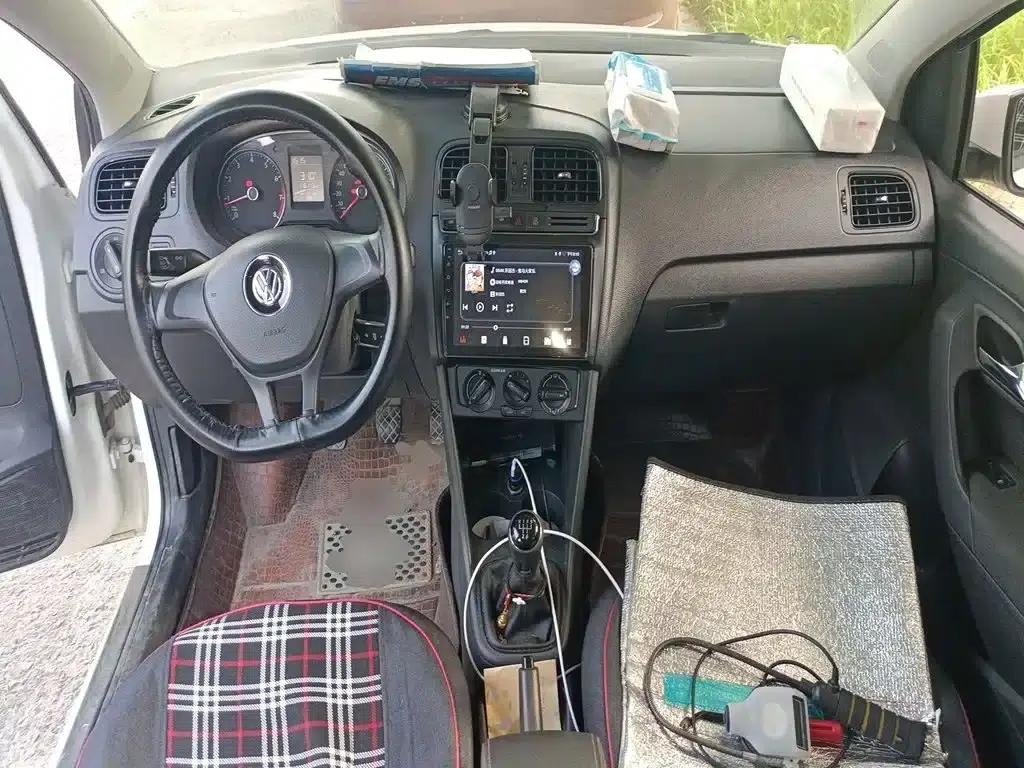 2018 Polo 1.5L Manual Comfort Edition — миниатюра 5