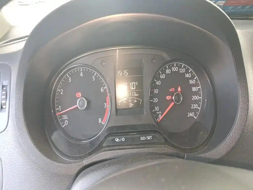 2018 Polo 1.5L Manual Comfort Edition — миниатюра 7