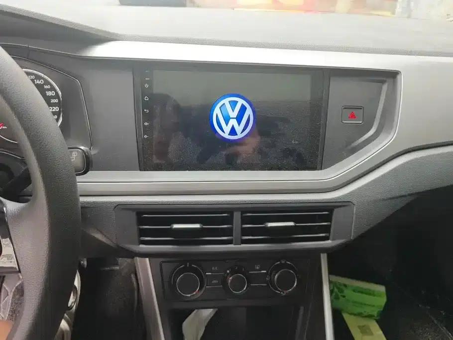 2019 Polo Plus 1.5L Automatic Panoramic Enjoyment Edition — миниатюра 13