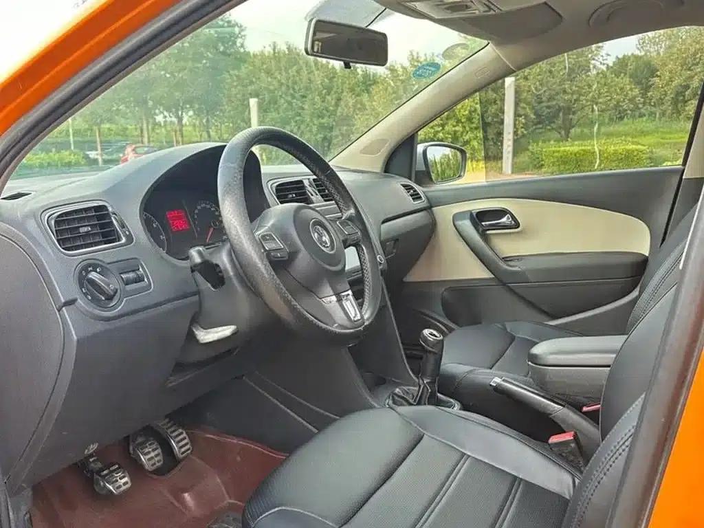 2012 Polo 1.6L Cross Polo MT — миниатюра 8