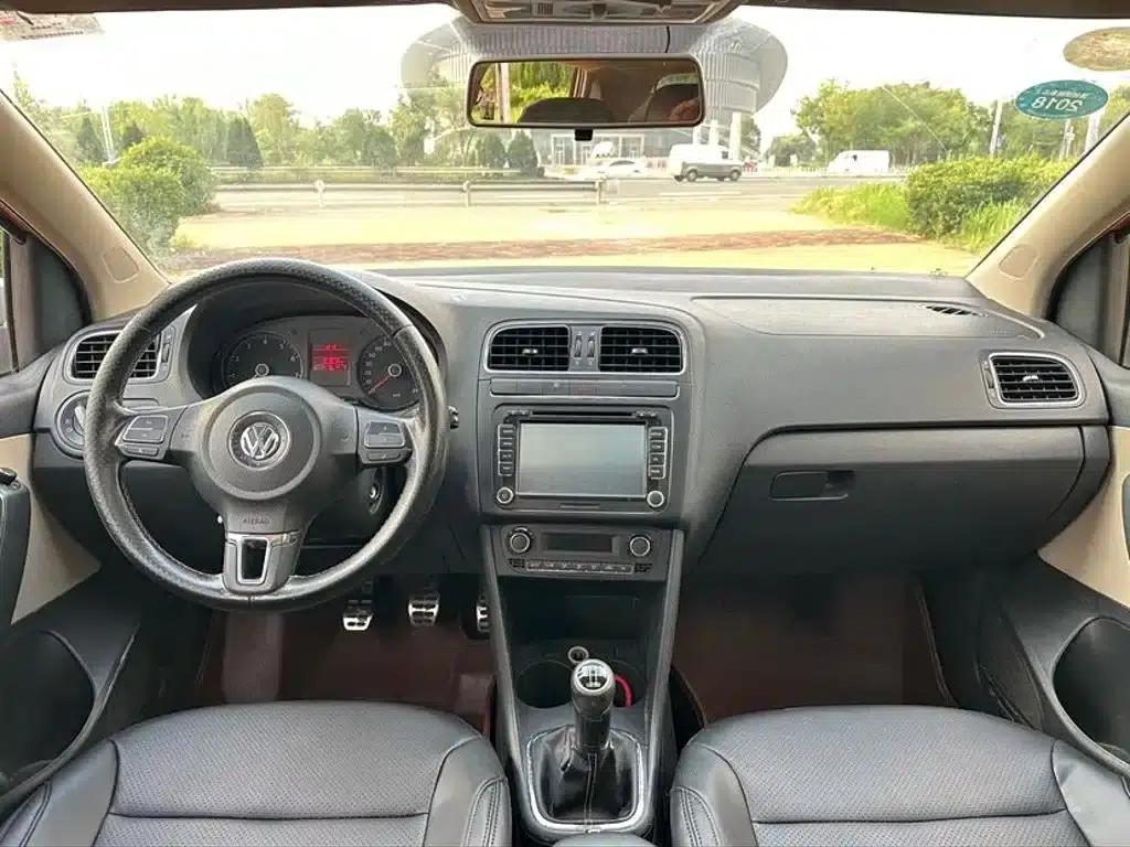 2012 Polo 1.6L Cross Polo MT — миниатюра 9