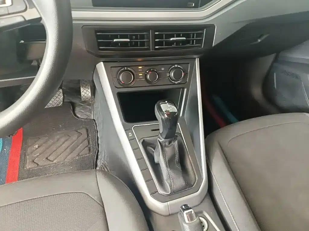 2023 Polo Facelift Plus 1.5L Automatic Enjoy Life Edition — миниатюра 14
