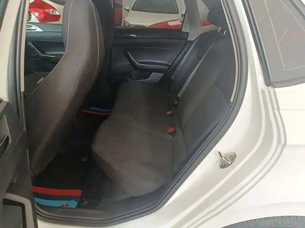 2023 Polo Facelift Plus 1.5L Automatic Enjoy Life Edition — миниатюра 17