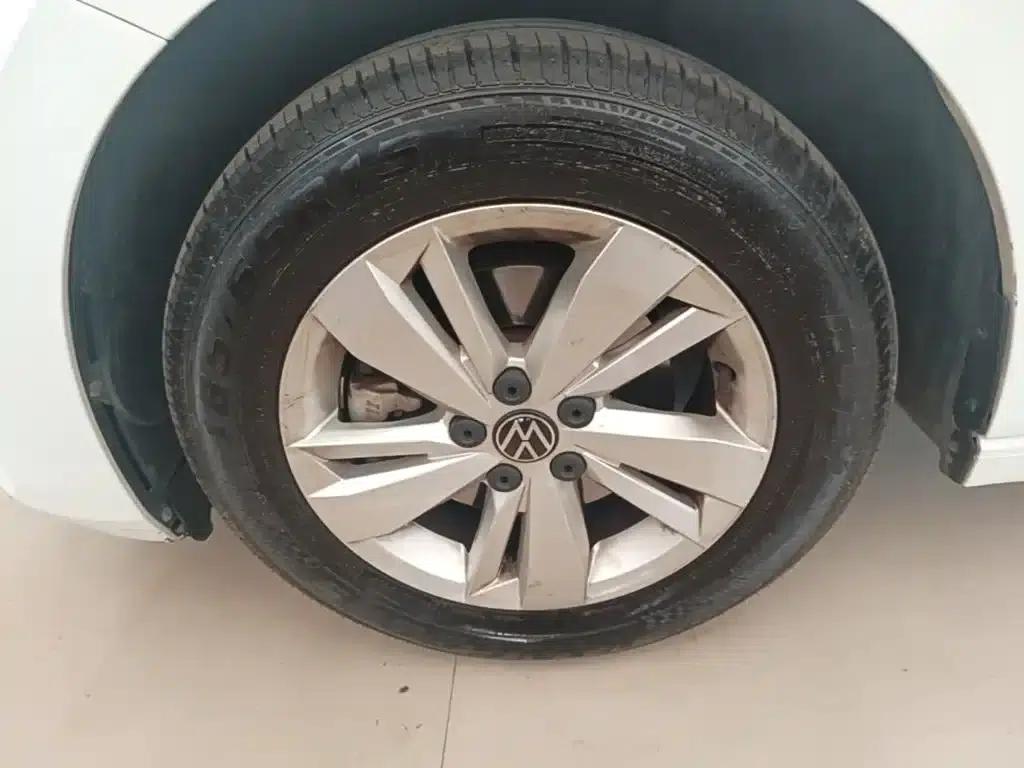 2023 Polo Facelift Plus 1.5L Automatic Enjoy Life Edition — миниатюра 23