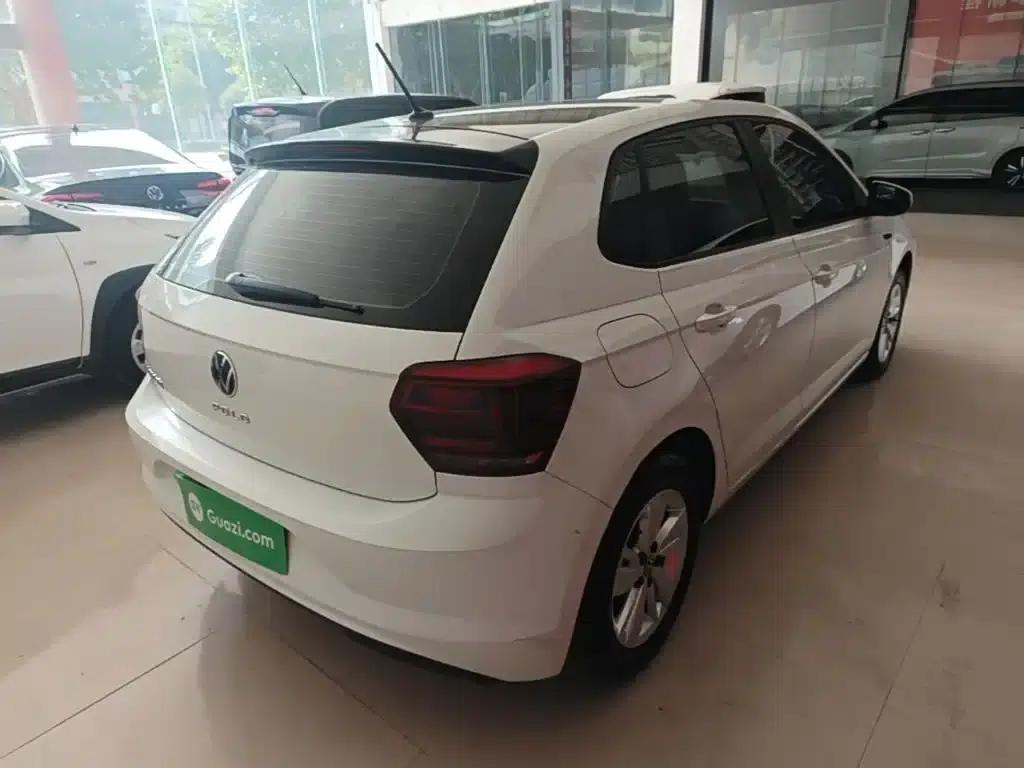 2023 Polo Facelift Plus 1.5L Automatic Enjoy Life Edition — миниатюра 7