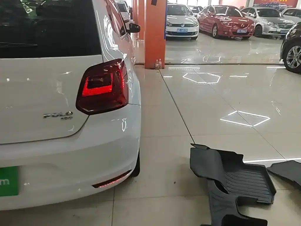 2018 Polo 1.5L Manual Comfort Edition — миниатюра 8
