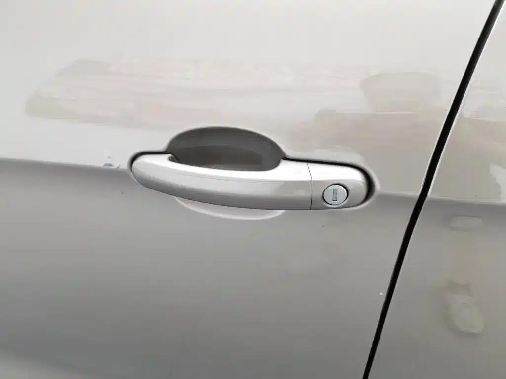 2015 Volkswagen Bora Value Edition 1.6L Automatic Comfort Model — миниатюра 18