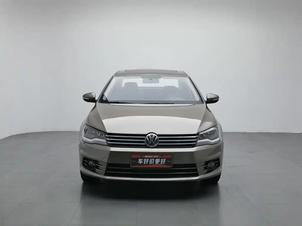 2015 Volkswagen Bora Value Edition 1.6L Automatic Comfort Model — миниатюра 3