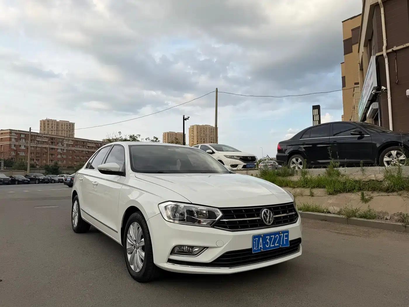 2018 Volkswagen Bora 1.5L Automatic Comfort Model — миниатюра 3