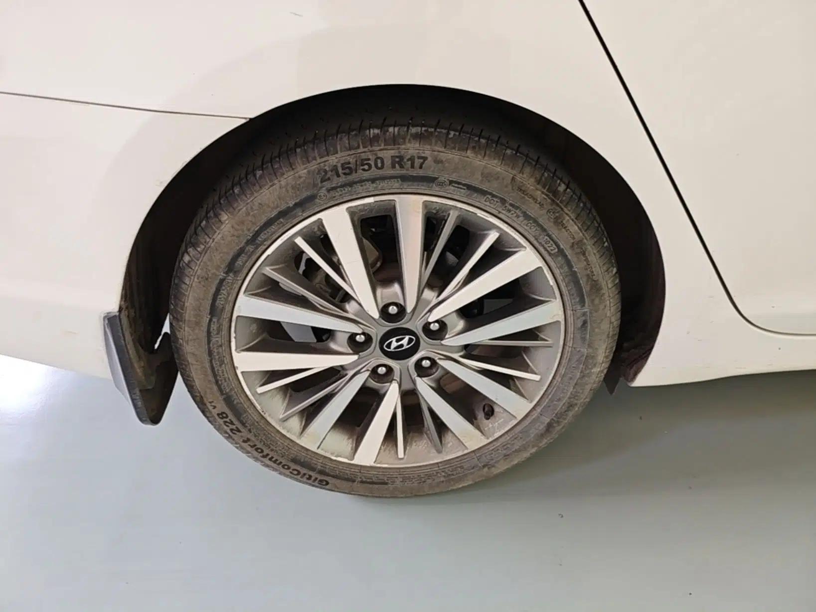 Hyundai Mistra 2017 1.8L Automatic Smart GLS China V Standard — миниатюра 11