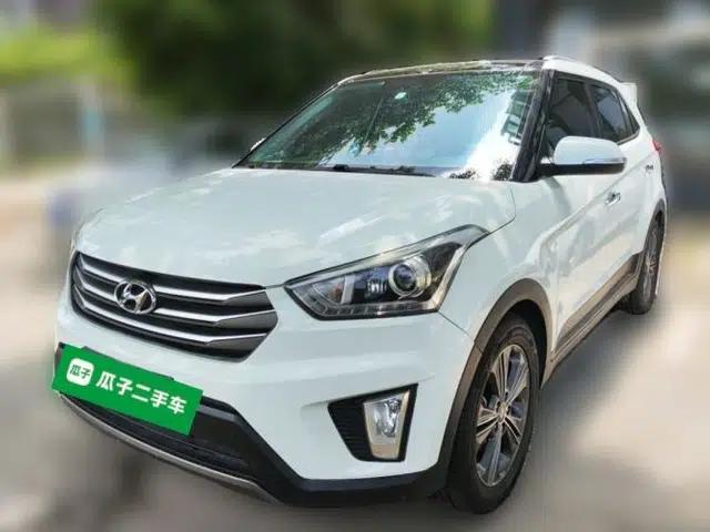 Hyundai ix25 2015 1.6L Automatic Two-Wheel-Drive Deluxe DLX Model