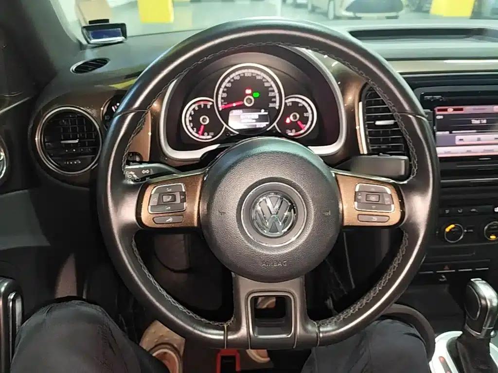 2015 Volkswagen Beetle 180TSI — миниатюра 11