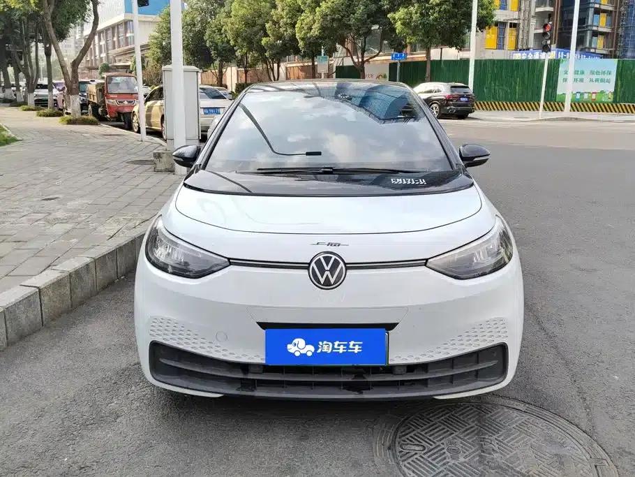Volkswagen ID.3 2023 Pure Smart Edition — миниатюра 2