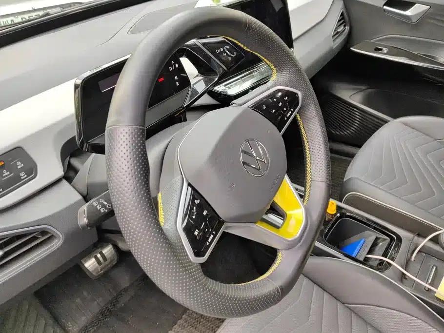 Volkswagen ID.3 2023 Pure Smart Edition — миниатюра 15