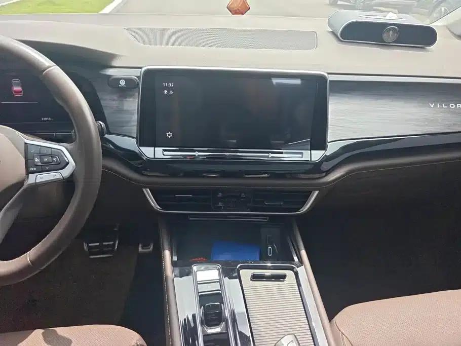Viloran 2023 380TSI Premium Edition — миниатюра 13