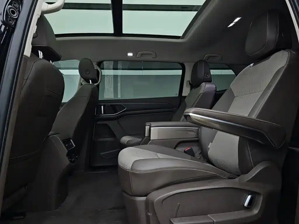 Viloran 2024 330TSI Business Edition — миниатюра 13