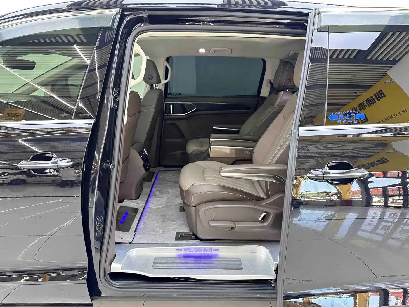 Viloran 2022 330TSI Luxury Edition — миниатюра 9