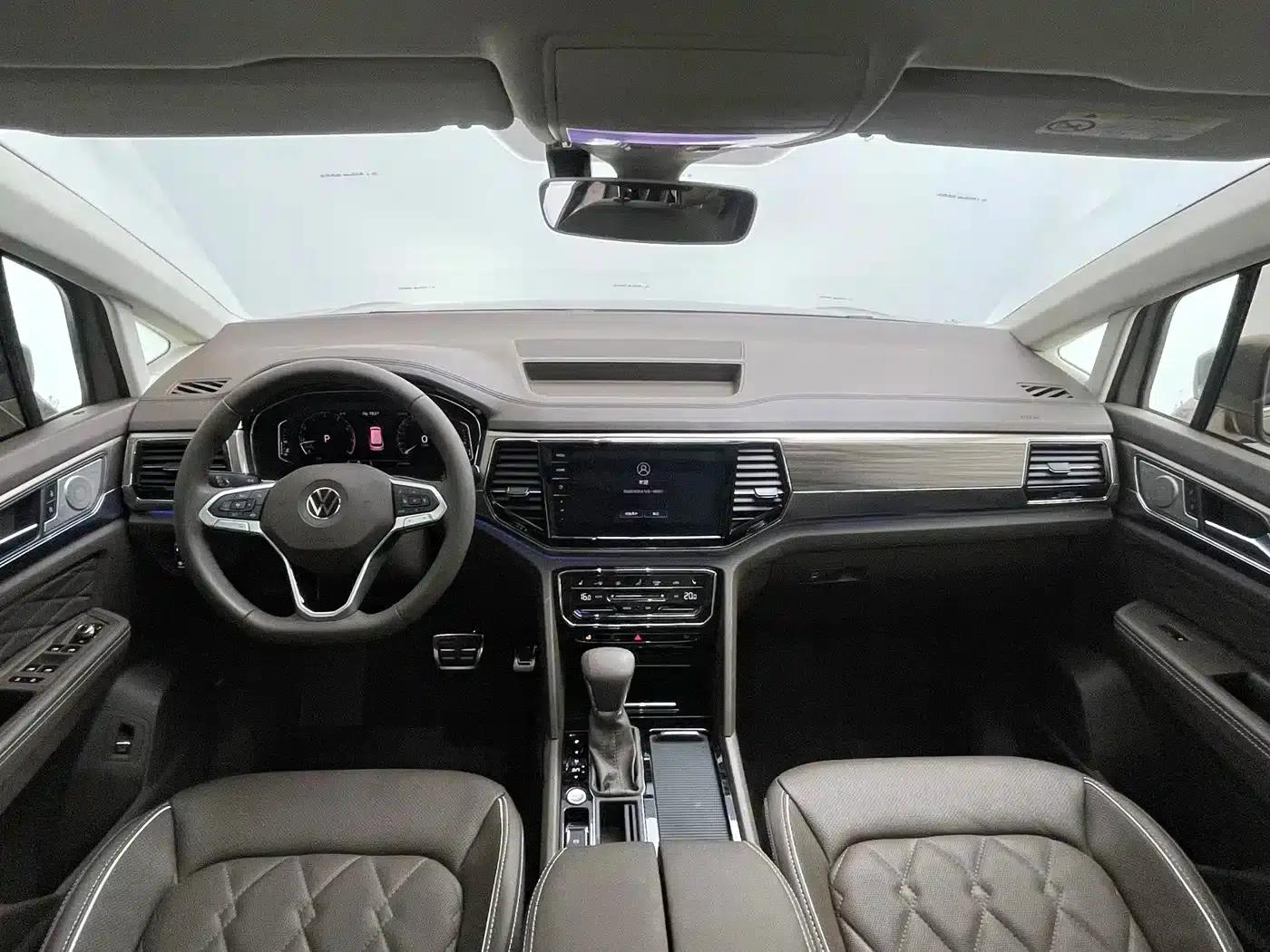 Viloran 2022 380TSI Premium Edition — миниатюра 12