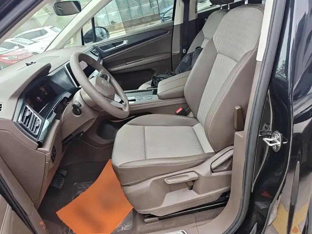 Viloran 2024 330TSI Business Edition — миниатюра 15