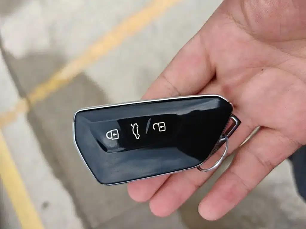 Viloran 2024 330TSI Business Edition — миниатюра 9
