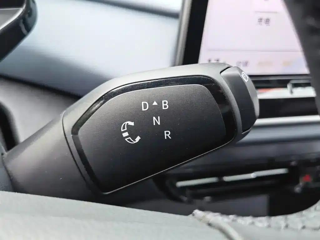 ID.4 X 2025 Smart Edition - Pure Smart Enjoyment Version — миниатюра 13