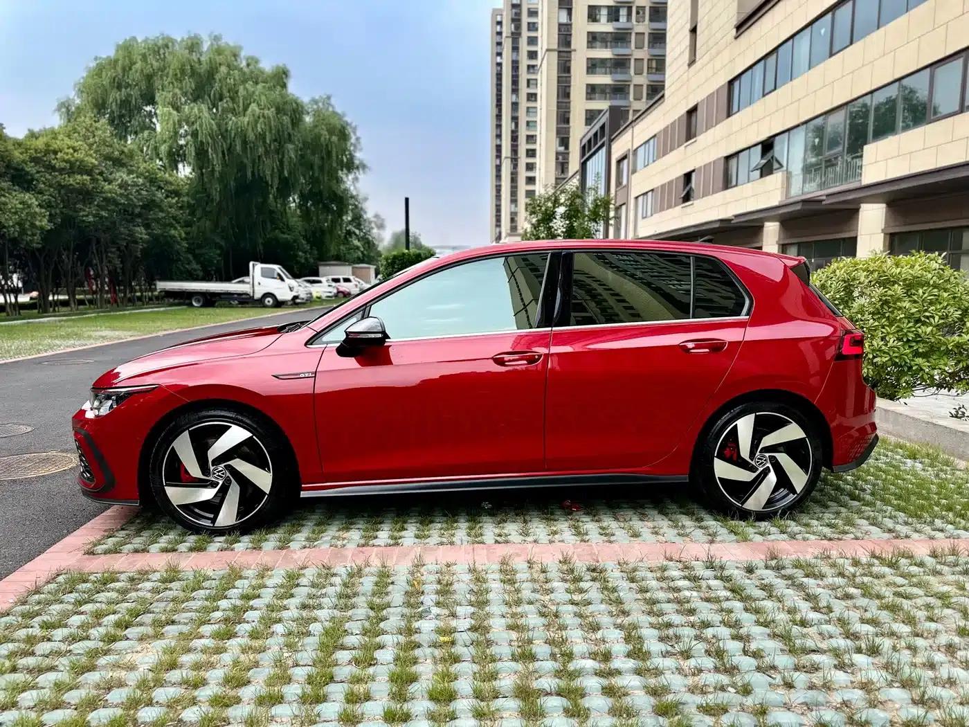 2021 Golf GTI Facelift 380TSI DSG GTI — миниатюра 4