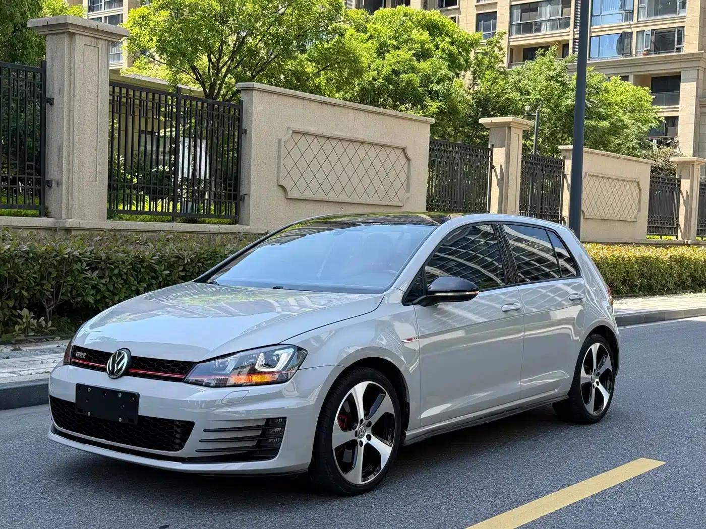 2016 Golf GTI 2.0TSI GTI — миниатюра 5