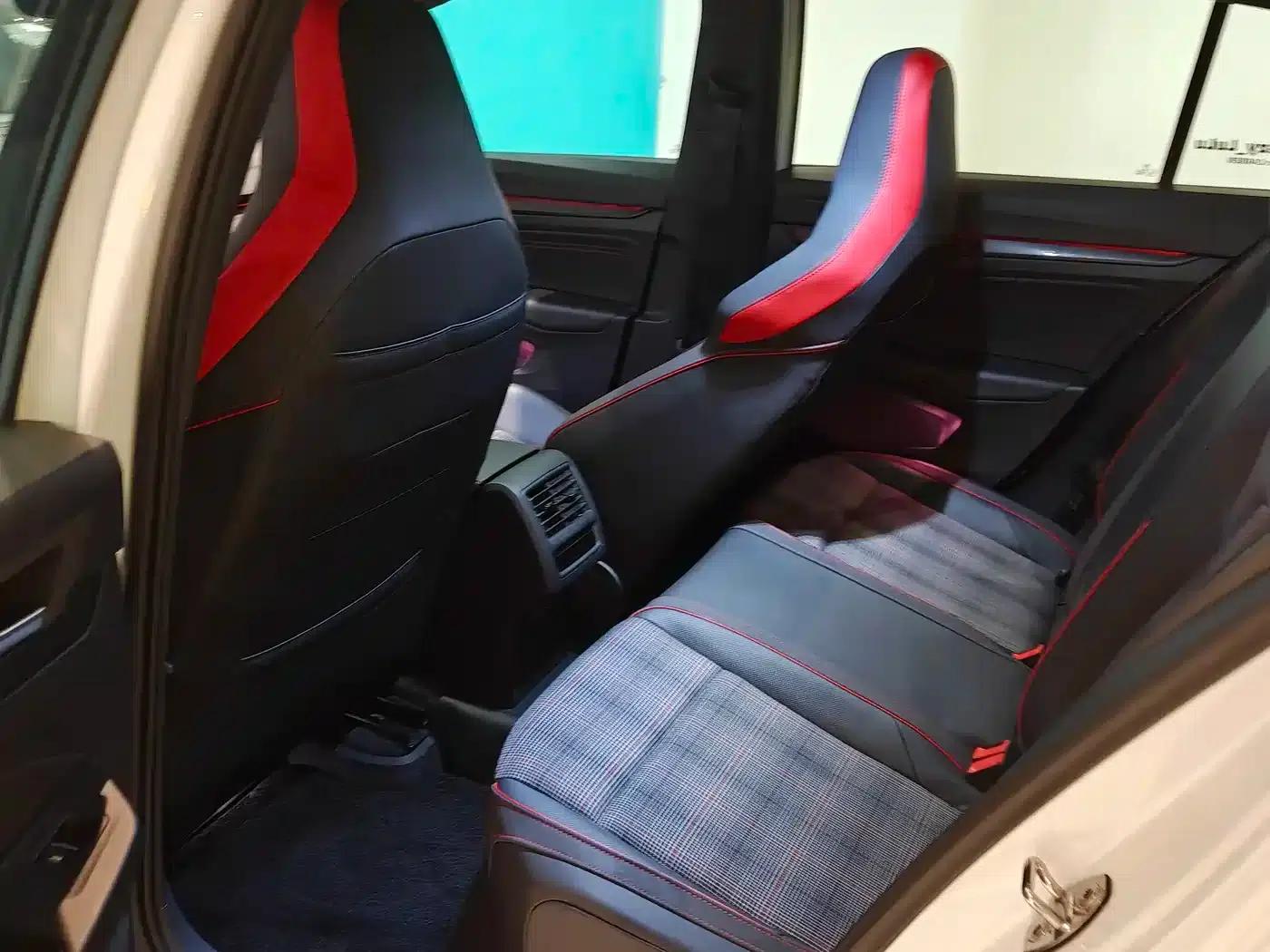 2021 Golf GTI 380TSI DSG GTI — миниатюра 5