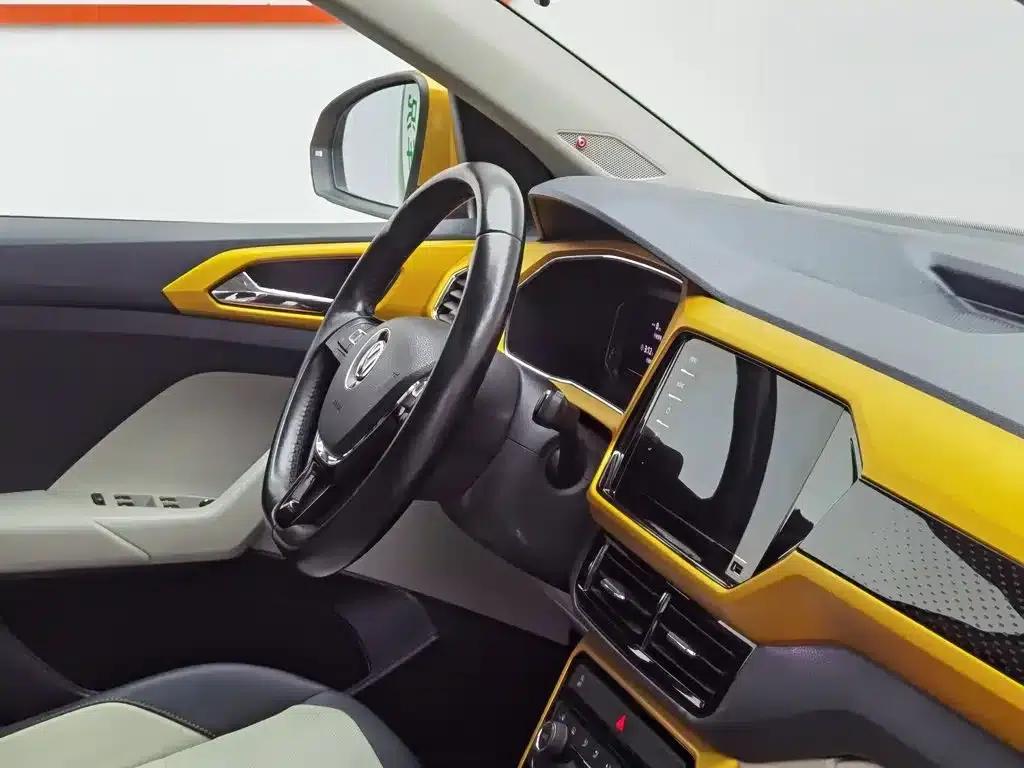 2019 Volkswagen T-Cross 280TSI DSG Luxury Edition — миниатюра 22