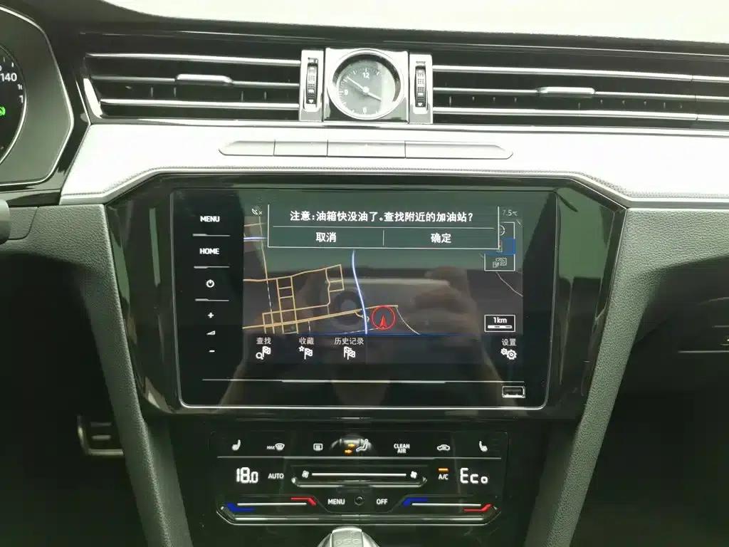 2020 Volkswagen Passat PHEV GTE Luxury Edition — миниатюра 12