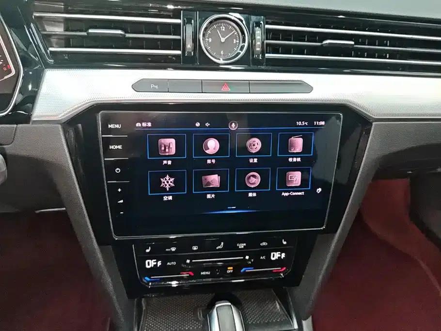 2022 Volkswagen Passat PHEV GTE Luxury Edition — миниатюра 13