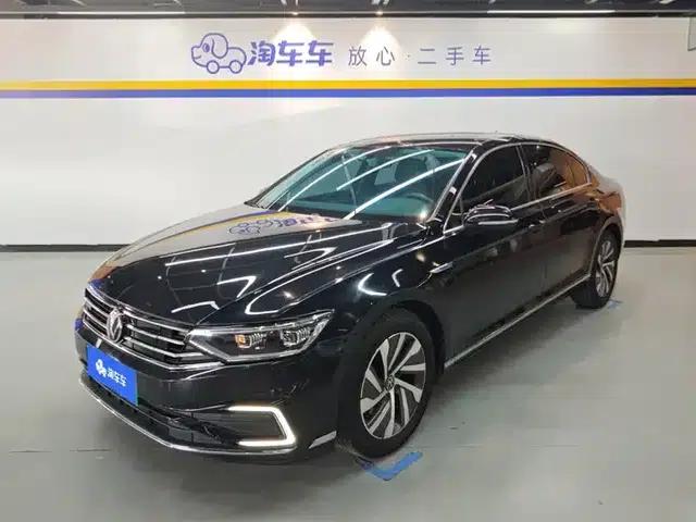 2022 Volkswagen Passat PHEV GTE Luxury Edition