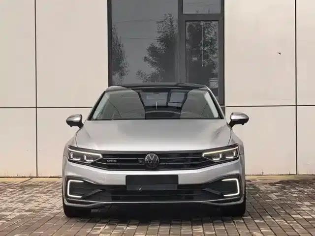 2020 Volkswagen Passat PHEV GTE Luxury Edition