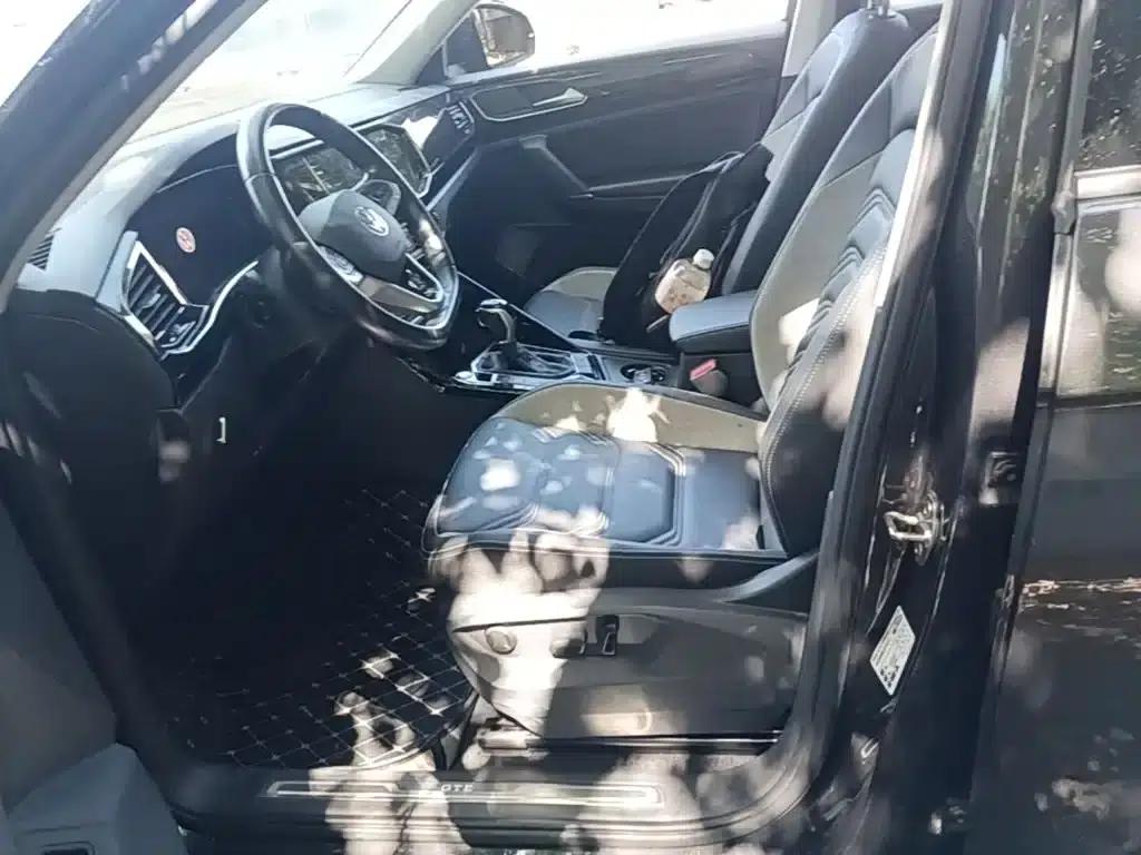 Tayron GTE 2022 1.4T Luxury Edition — миниатюра 15