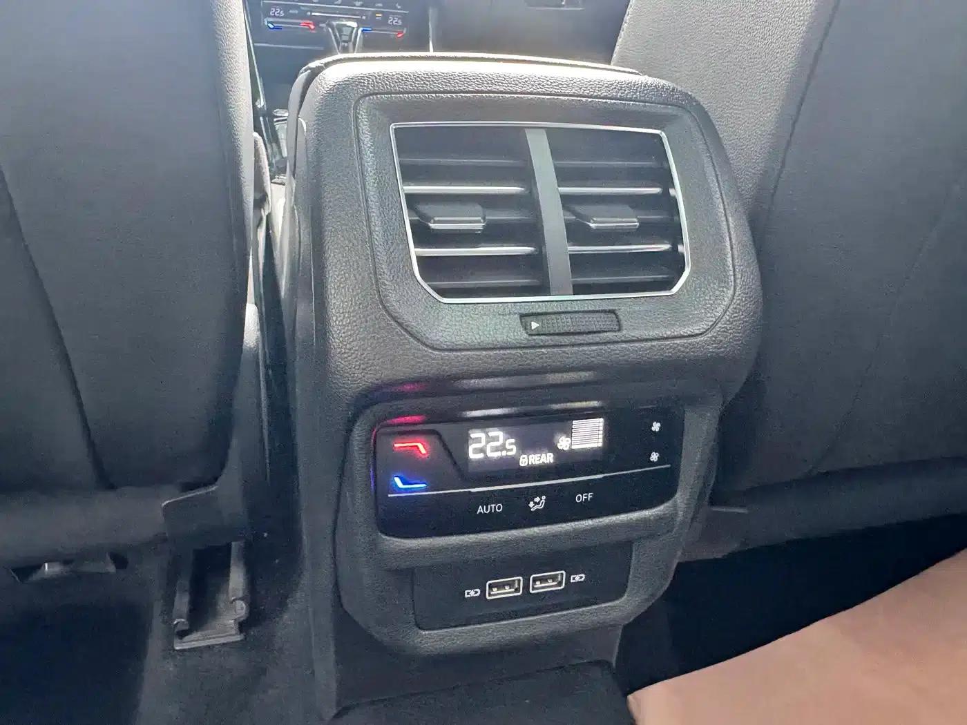 Tayron X 2020 330TSI 2WD Flagship Intelligent Edition — миниатюра 18