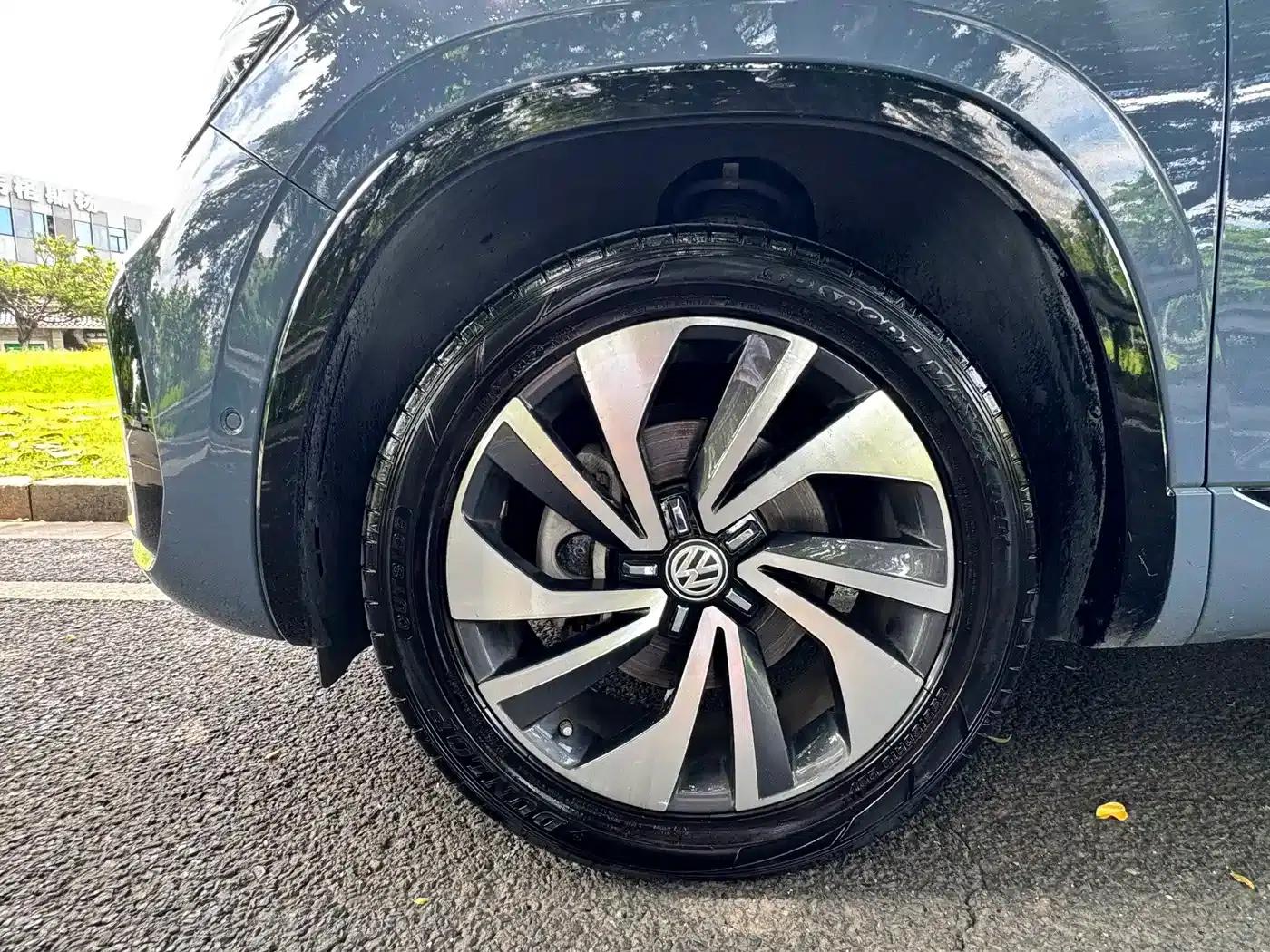 Tayron X 2020 330TSI 2WD Flagship Intelligent Edition — миниатюра 30