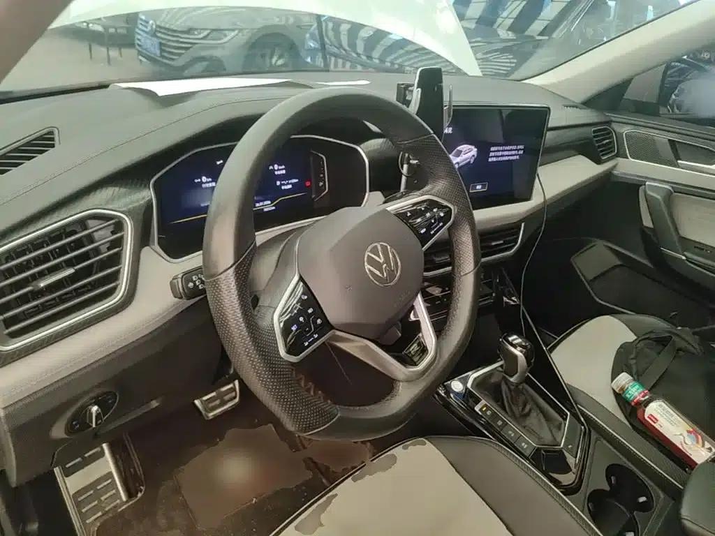 Tayron X 2023 330TSI 2WD Premium High-Performance Edition — миниатюра 11