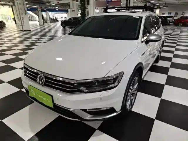 Passat Variant 2017 380TSI AWD Long Range Edition