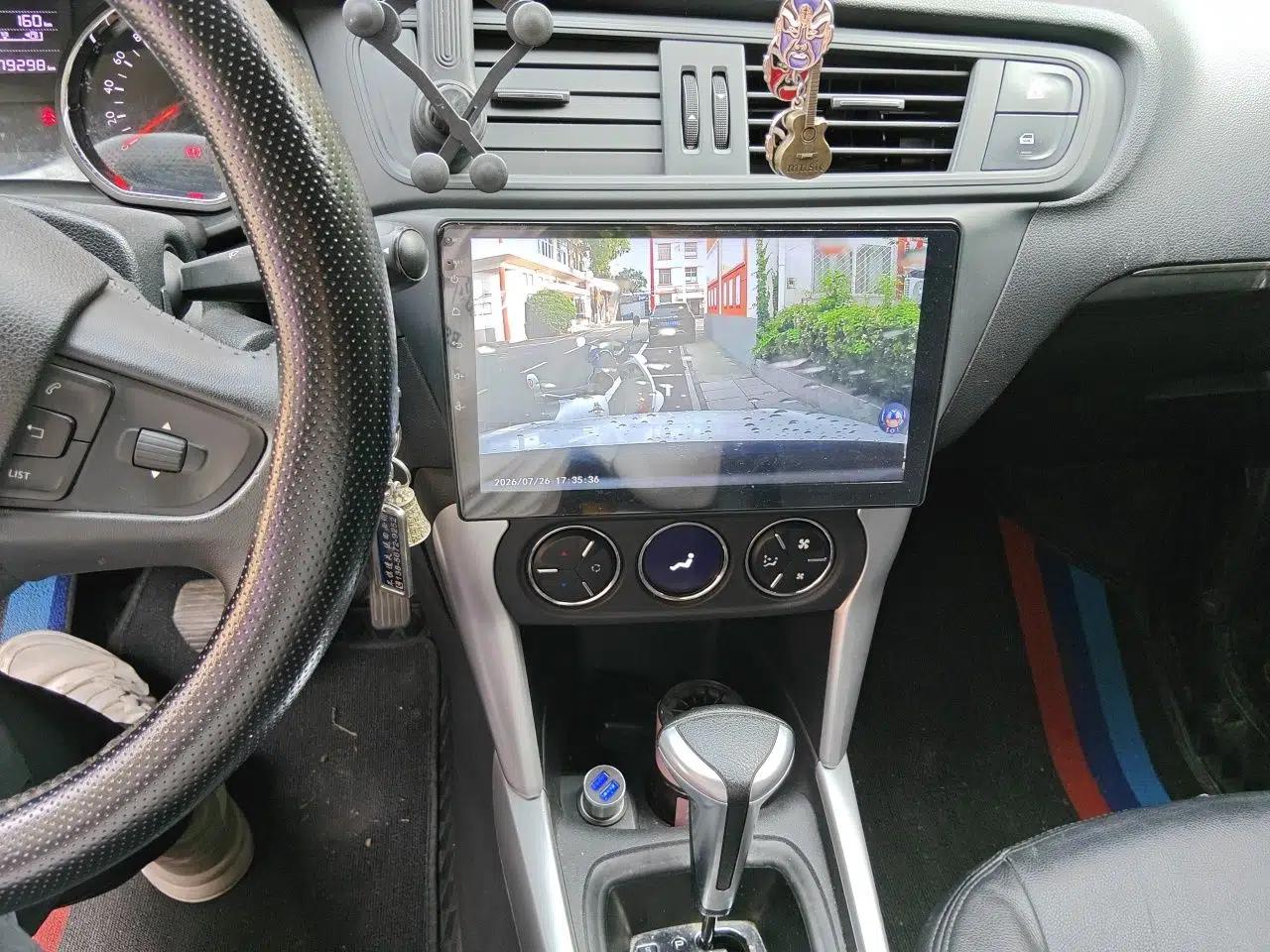 Citroen C3-XR 2017 1.6L Automatic Pioneer Model — миниатюра 13