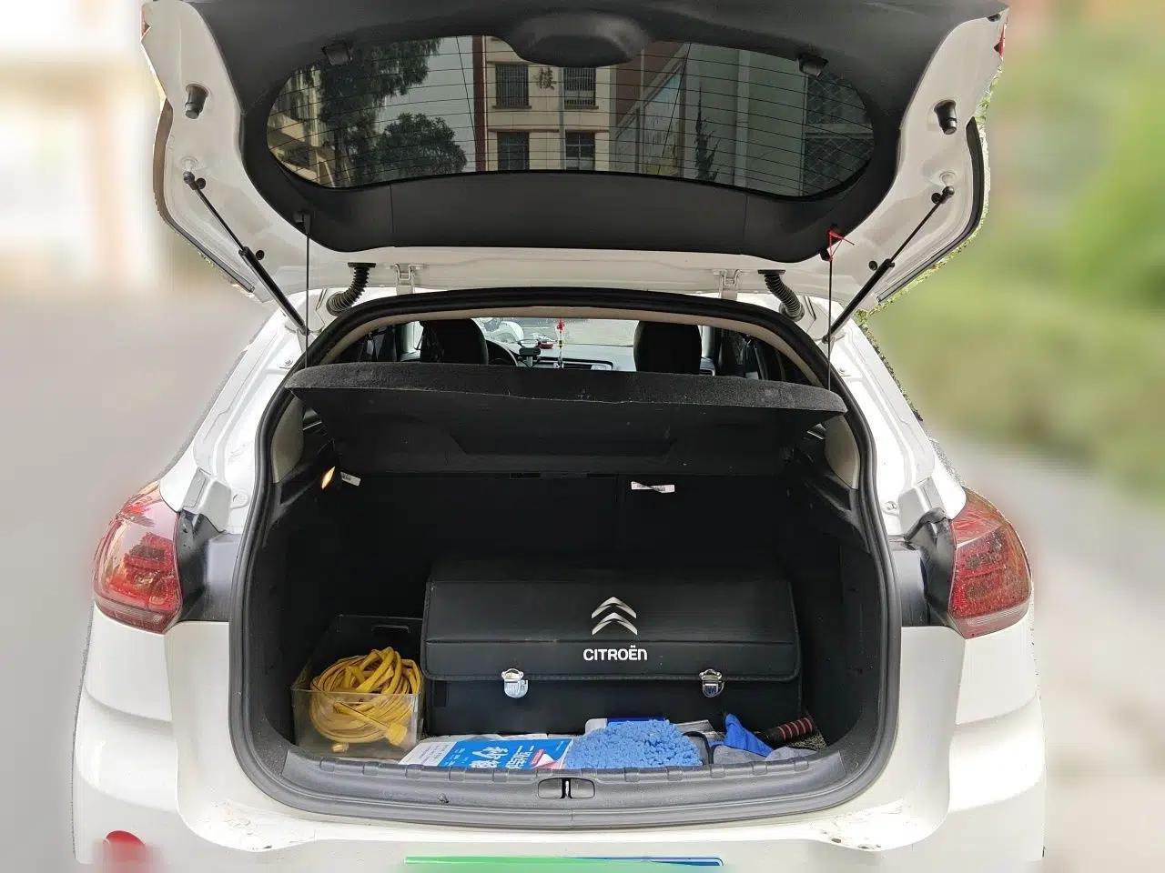Citroen C3-XR 2017 1.6L Automatic Pioneer Model — миниатюра 19