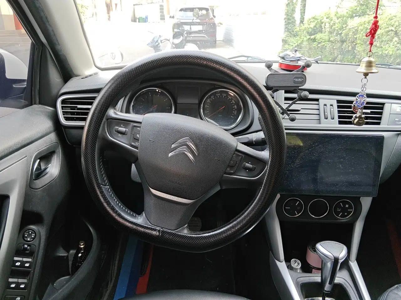 Citroen C3-XR 2017 1.6L Automatic Pioneer Model — миниатюра 10